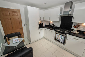 Kitchen- click for photo gallery